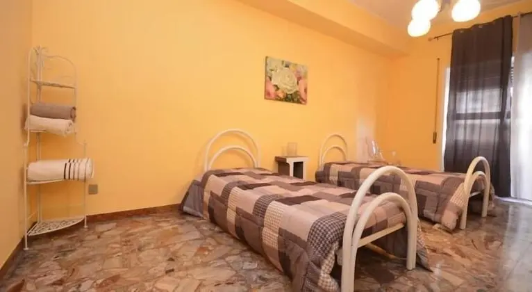Classic Tek Büyük Yataklı Oda, 2 Tek Kişilik Yatak, Ortak Banyo