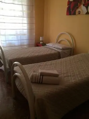 Classic Tek Büyük Yataklı Oda, 2 Tek Kişilik Yatak, Ortak Banyo