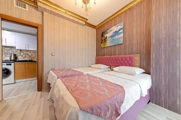 Suite, Kara Manzaralı, Fransız Balkonlu