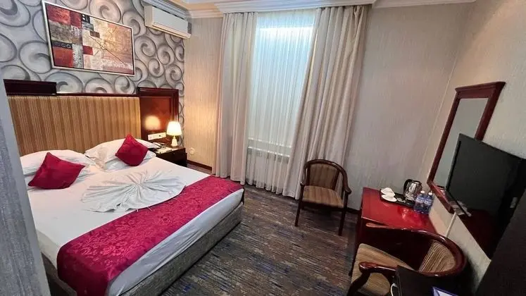 Economy Tek Büyük Yataklı Oda, Penceresiz