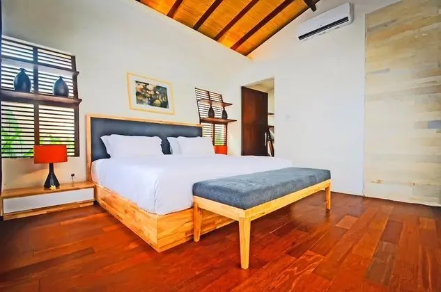 Luxury Villa, 1 Yatak Odası, Sigara İçilebilir, Havuz Manzaralı