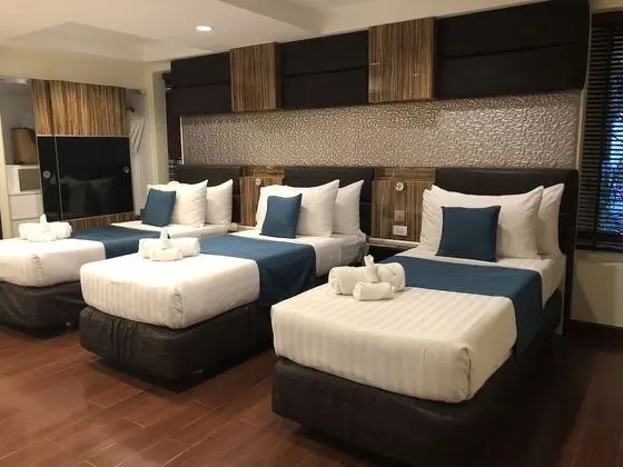 2 Bedrooms Jacuzzi Sea View Suite
