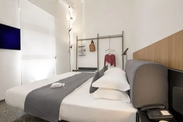 Deluxe Tek Büyük veya İki Ayrı Yataklı Oda