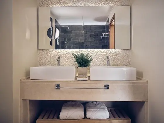 Superior Room, Sharing Pool, Garden View