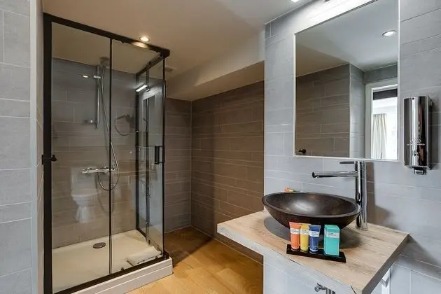 Family Dört Kişilik Oda