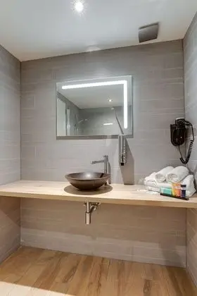 Standard Tek Büyük veya İki Ayrı Yataklı Oda