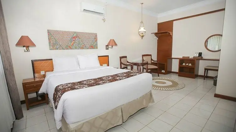 Deluxe Tek Büyük veya İki Ayrı Yataklı Oda