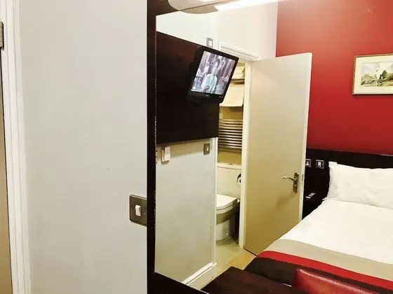 Tek Büyük Yataklı Oda (Small)