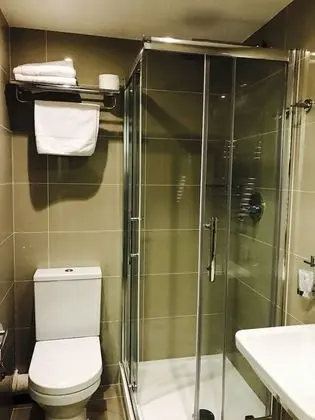 Tek Kişilik Oda, Özel Banyo