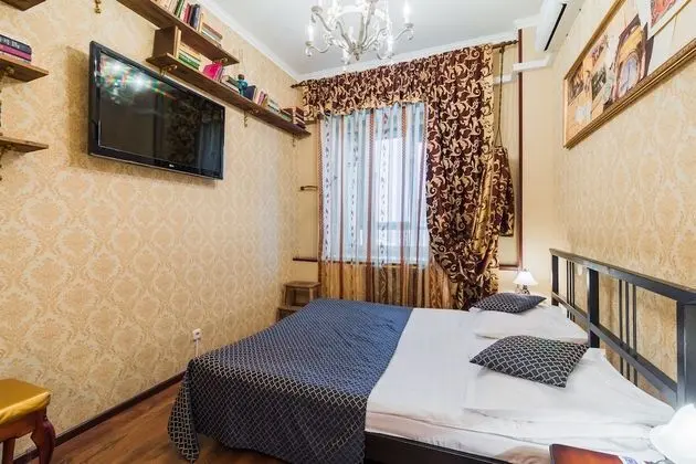 Standard Tek Büyük Yataklı Oda