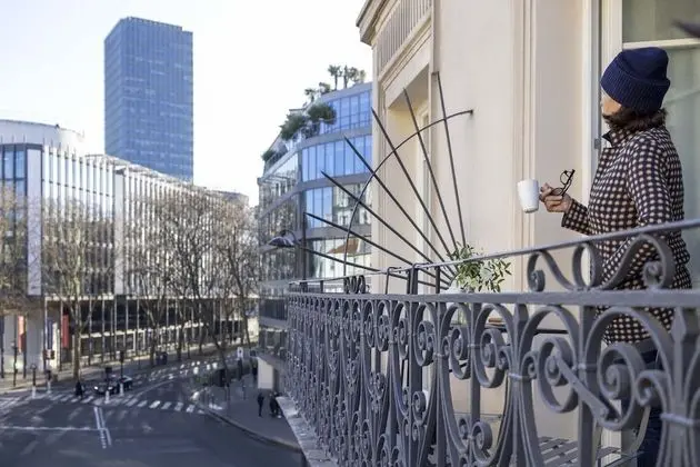 Junior Süit (Arabesque)