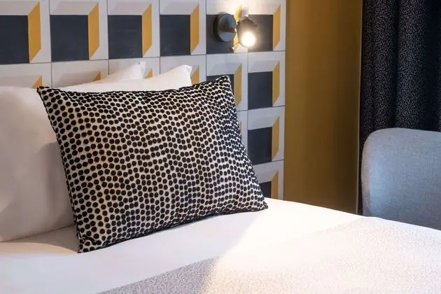 Superior Tek Büyük Yataklı Oda (Cubik)