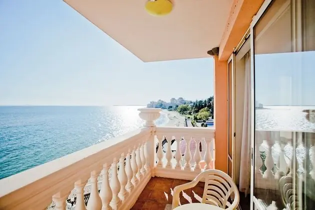 Stüdyo, Deniz Manzaralı