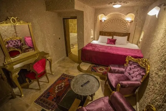 Deluxe Suite with Turkish Bath