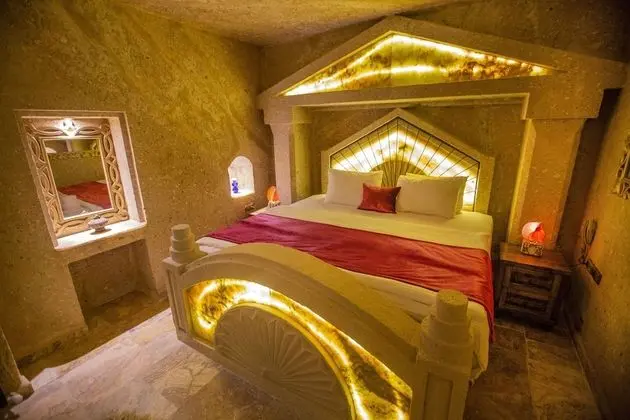King Suite with Turkish Bath