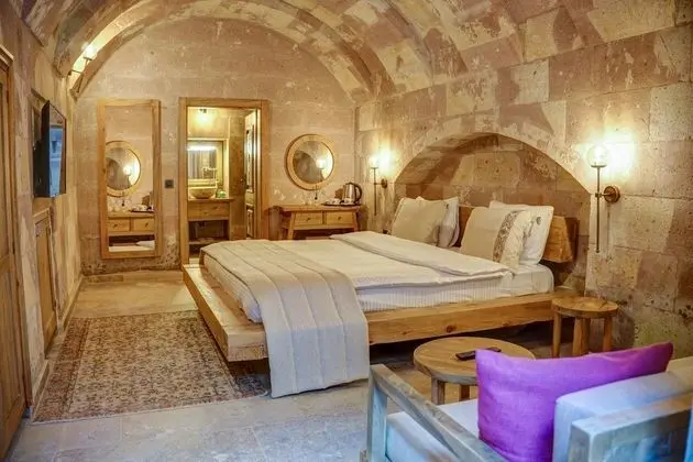 Luxury Pool Suite