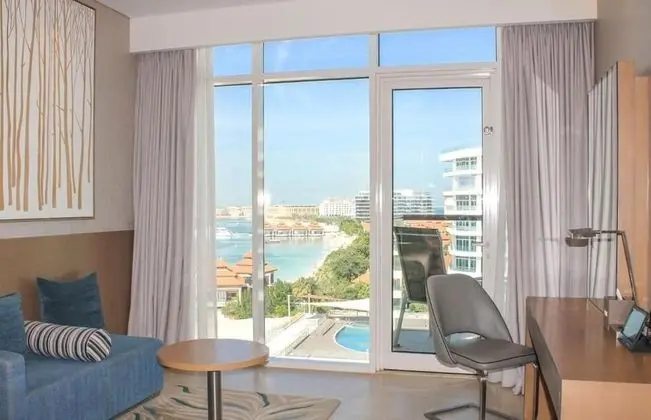 Deluxe Twin Room with Balcony and Hotel Private Beach Access