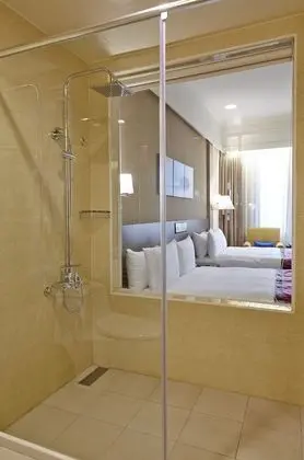Deluxe Tek Büyük Yataklı Oda, 2 Çift Kişilik Yatak