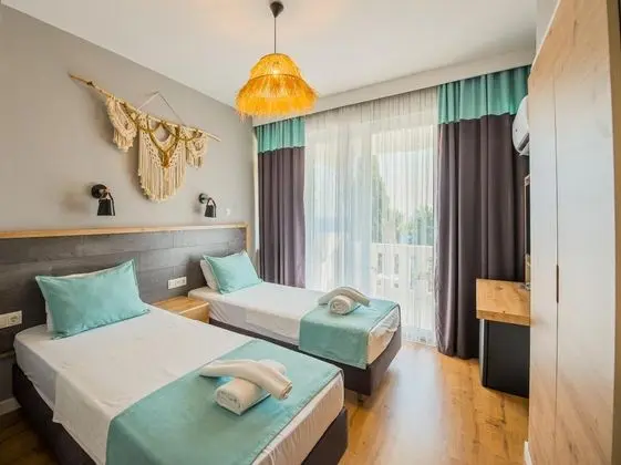 Twin, Şehir Manzaralı, Balkonlu