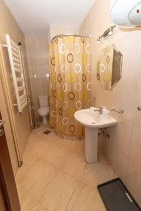 Apart Daire, Teras