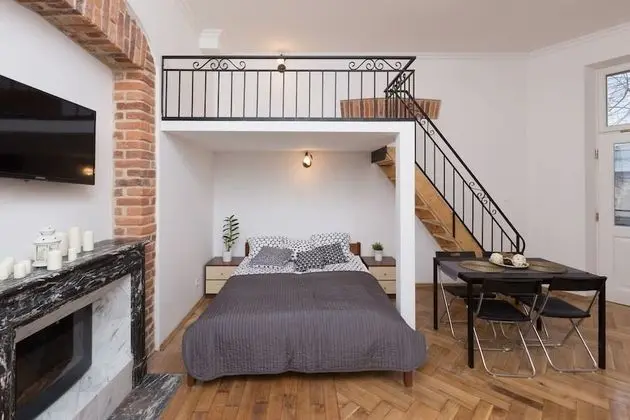 Design Dört Kişilik Oda, 2 Çift Kişilik Yatak, Sigara İçilmez