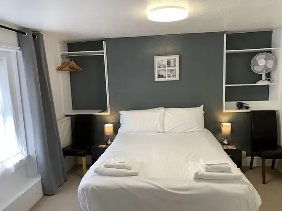 Tek Büyük Yataklı Oda, 1 Çift Kişilik Yatak, Sigara İçilmez, Banyolu/Duşlu