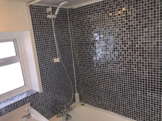 Tek Büyük Yataklı Oda, 1 Çift Kişilik Yatak, Sigara İçilmez, Banyolu/Duşlu