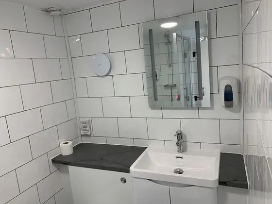 Tek Büyük Yataklı Oda, 1 Çift Kişilik Yatak, Sigara İçilmez, Banyolu/Duşlu