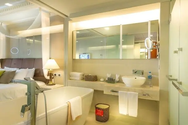 Grand Sea View Plus