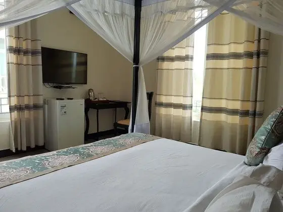 Deluxe Tek Büyük Yataklı Oda, Bahçe Manzaralı