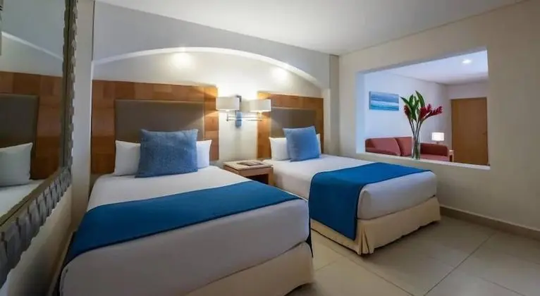 Junior Suite, Family Only, No Groups, Club Tour Included