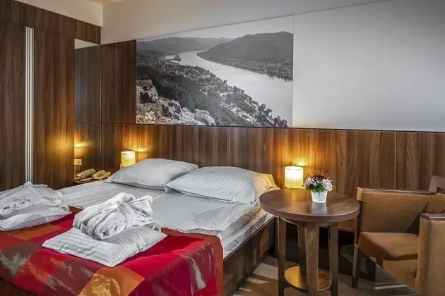 Family Süit, Balkon