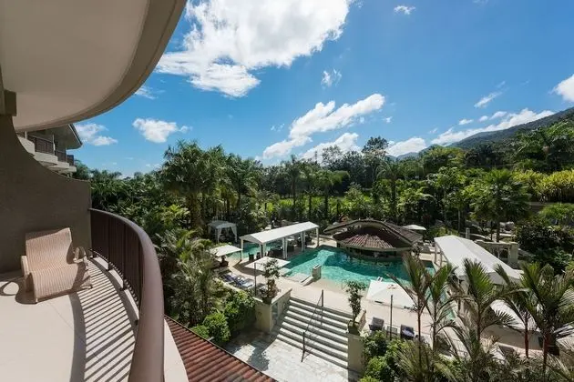 Junior Suite Volcano View
