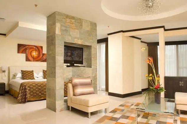 Master Suite Volcano View
