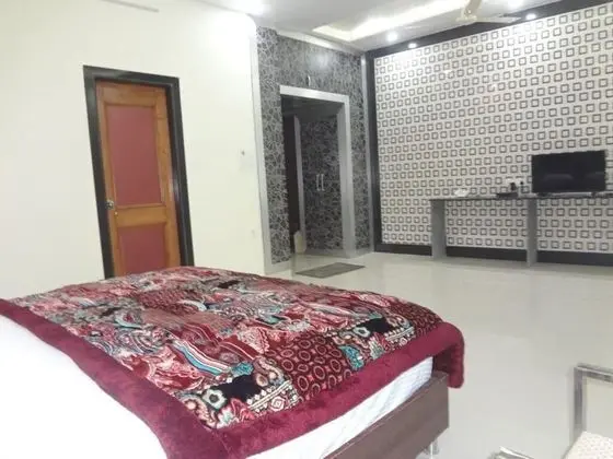 Tek Büyük Yataklı Oda
