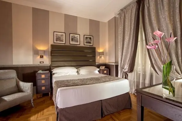Deluxe Tek Büyük veya İki Ayrı Yataklı Oda