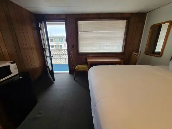 Standard Oda, 2 Büyük (Queen) Boy Yatak