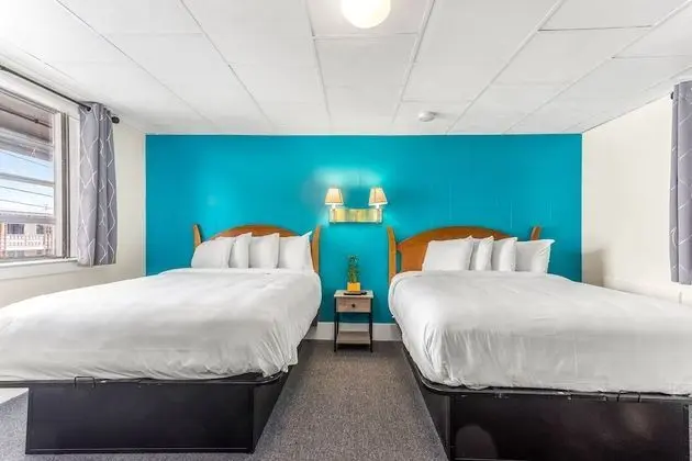 Standard Oda, 2 Büyük (Queen) Boy Yatak