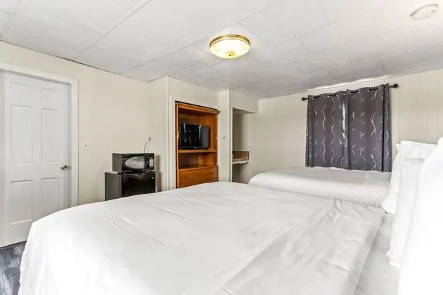 Standard Oda, 2 Büyük (Queen) Boy Yatak