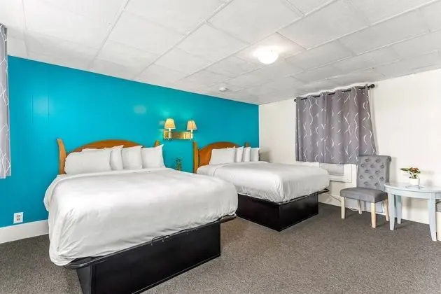 Standard Oda, 2 Büyük (Queen) Boy Yatak