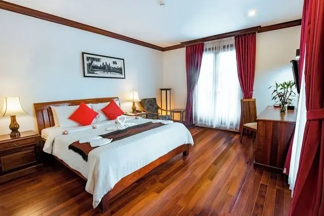 Deluxe Double Room with Pool View ( With 1 Way Airport Pick Up)
