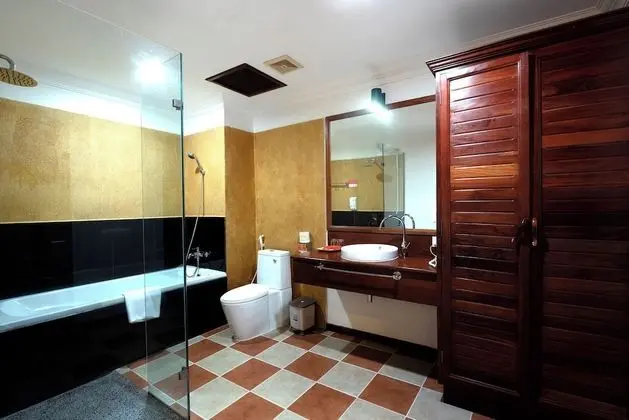 Executive Suite - Free 60mn Body Massage