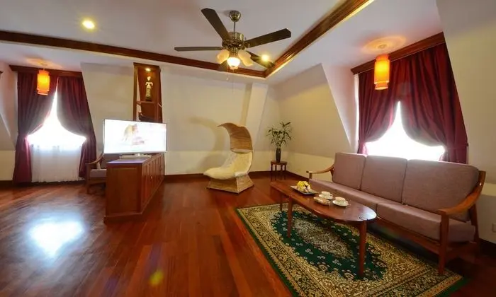 Penthouse Suite - Free 60mn Body Massage