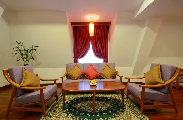 Penthouse Suite - Free 60mn Body Massage