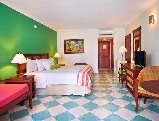 Standard Oda, Balkon, Bahçe Manzaralı