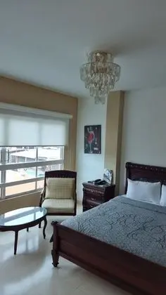 Oda, 1 Büyük (Queen) Boy Yatak