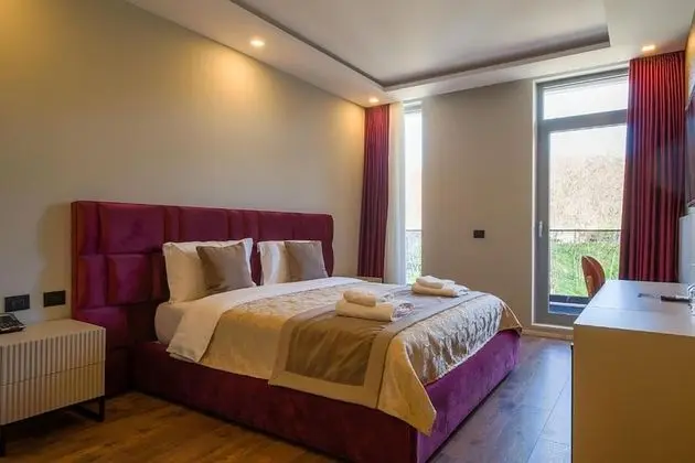 Tek Büyük Yataklı Oda