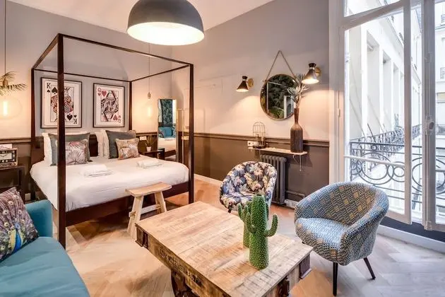 Deluxe Apart Daire, Banyolu/Duşlu, Avlu Manzaralı