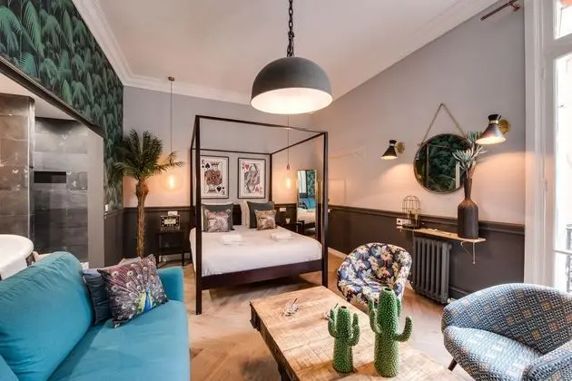 Deluxe Apart Daire, Banyolu/Duşlu, Avlu Manzaralı
