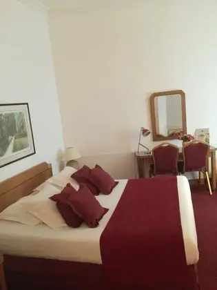 Çift ​​kişilik Superior